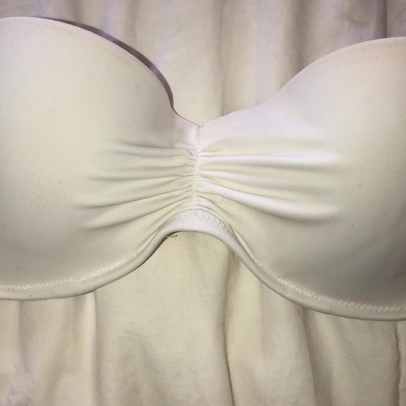 Victoria’s Secret Swimsuit bandeau top - Picture 4 of 4